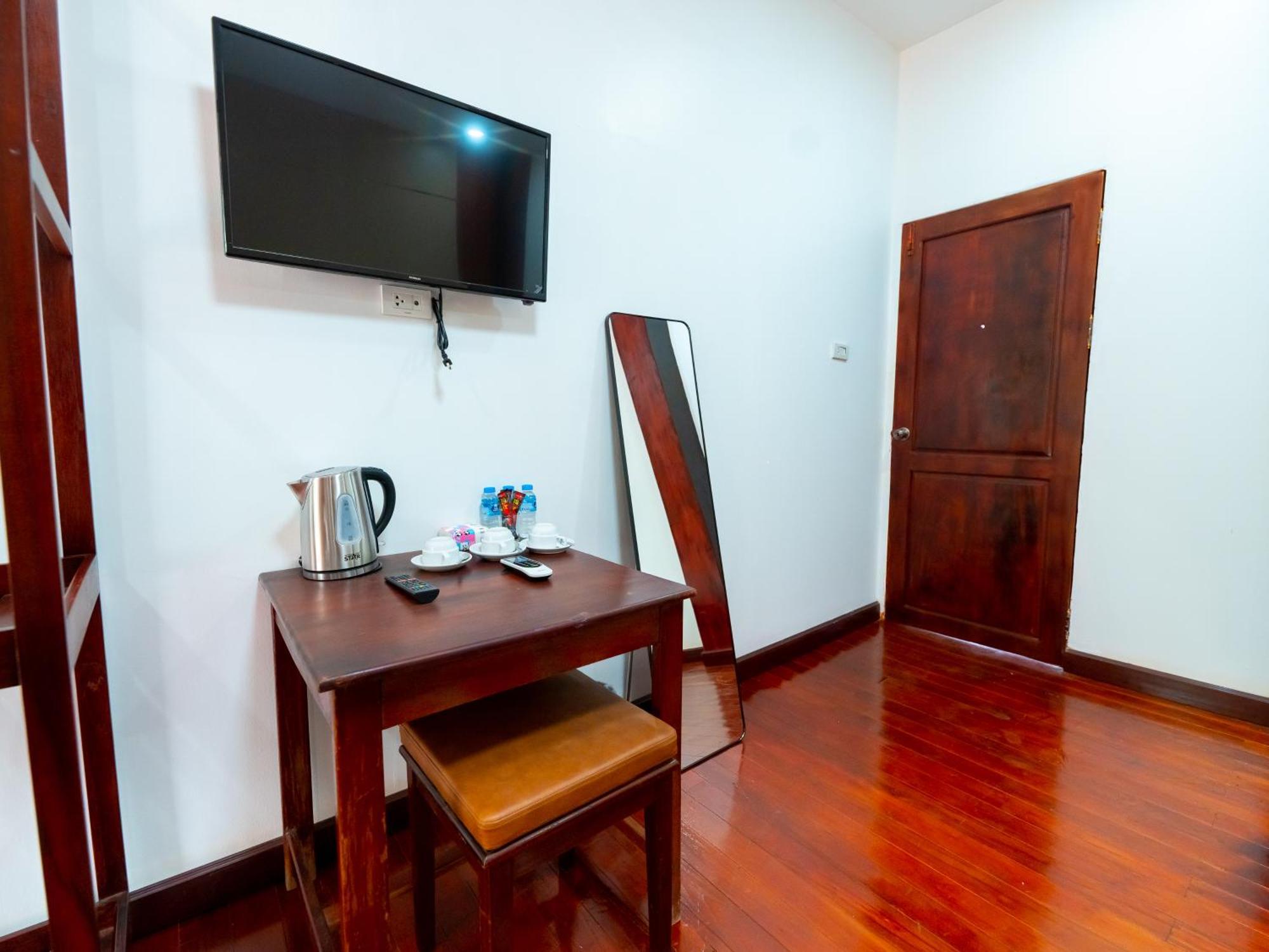 Vientiane Ruby Villa Hotel Luaran gambar